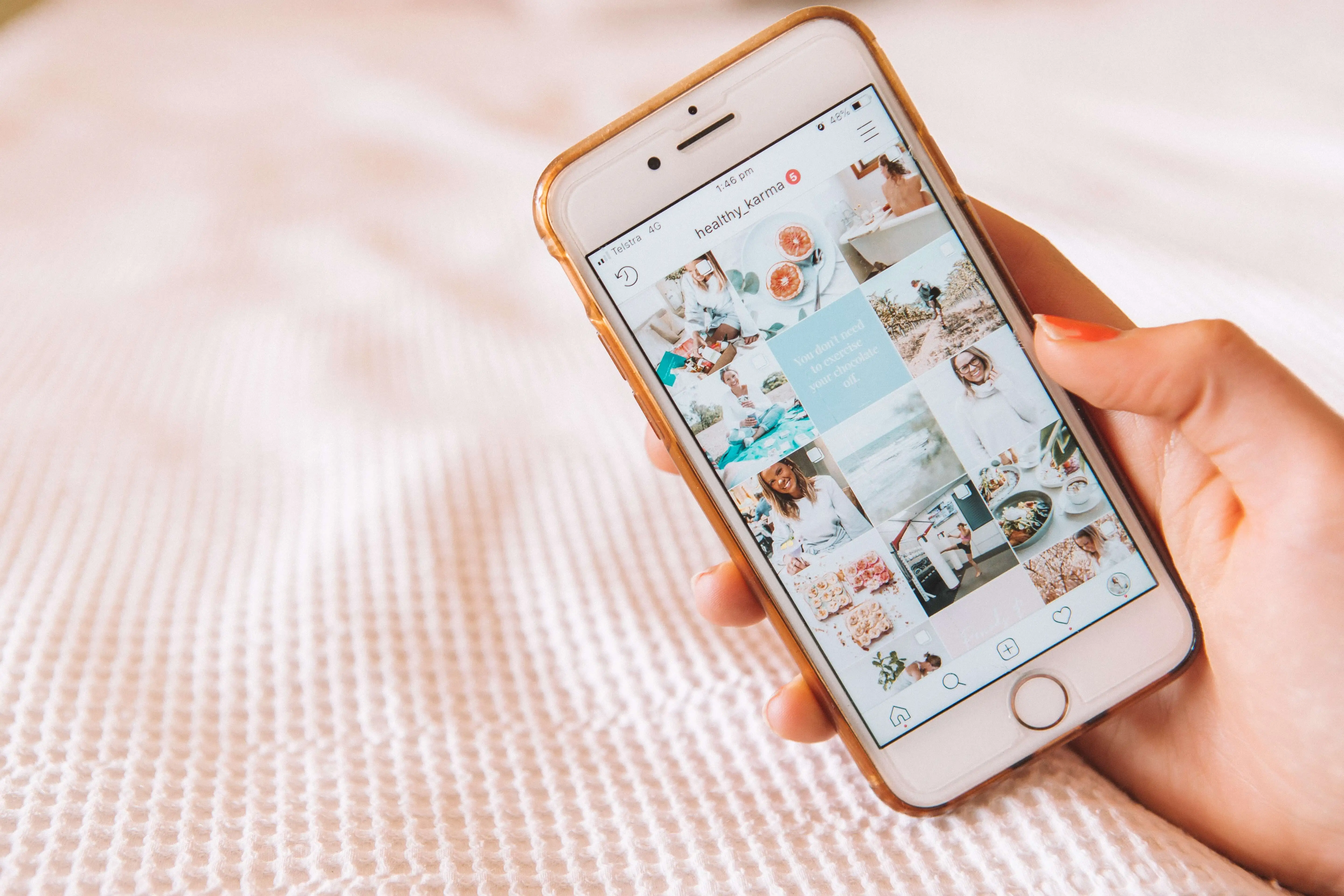 reaching out to influencers on instagram.